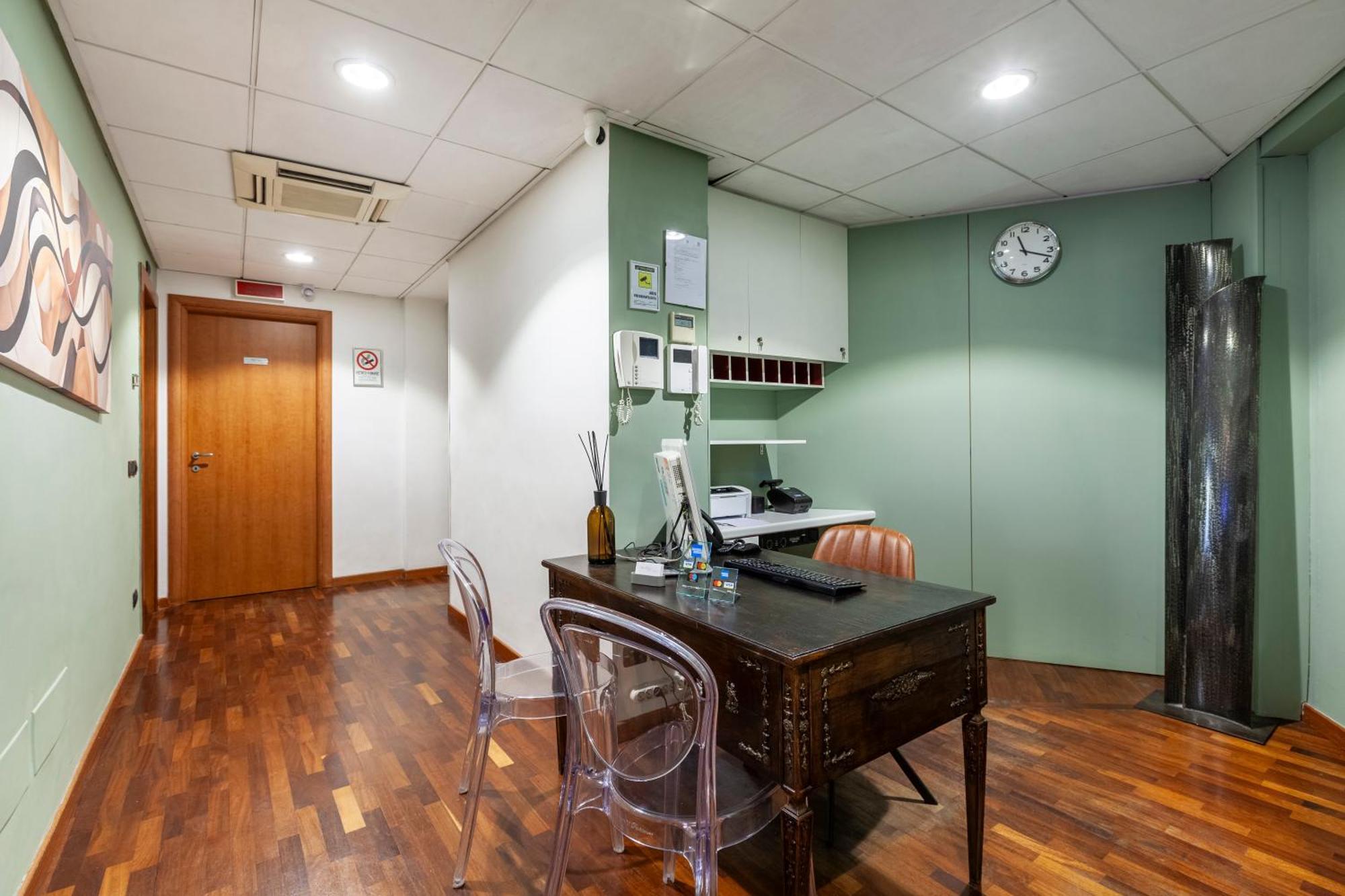 Inn Rome Rooms & Suites Ngoại thất bức ảnh