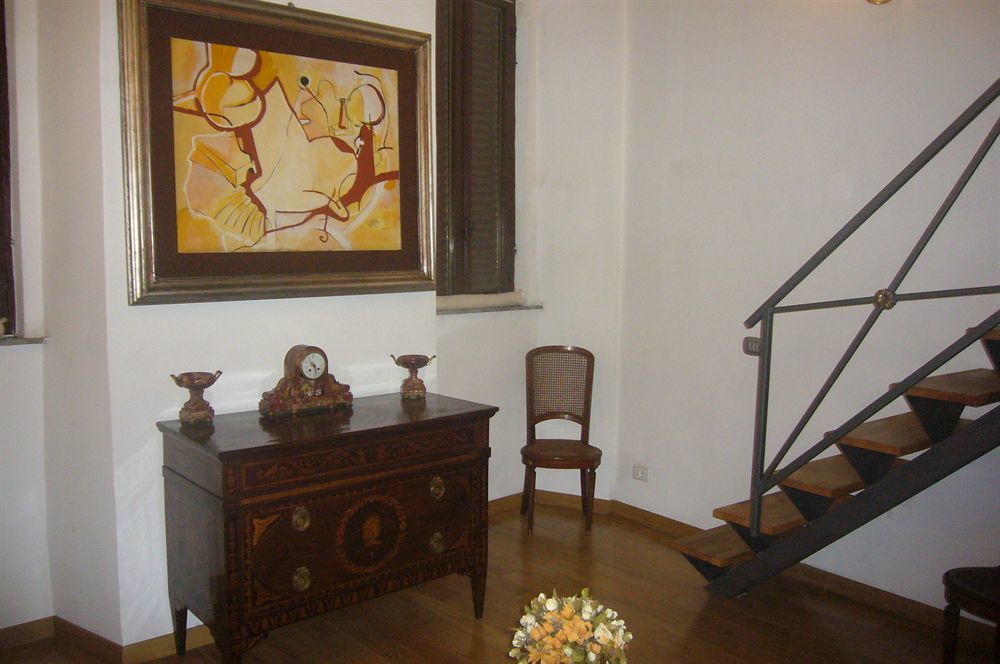 Inn Rome Rooms & Suites Ngoại thất bức ảnh