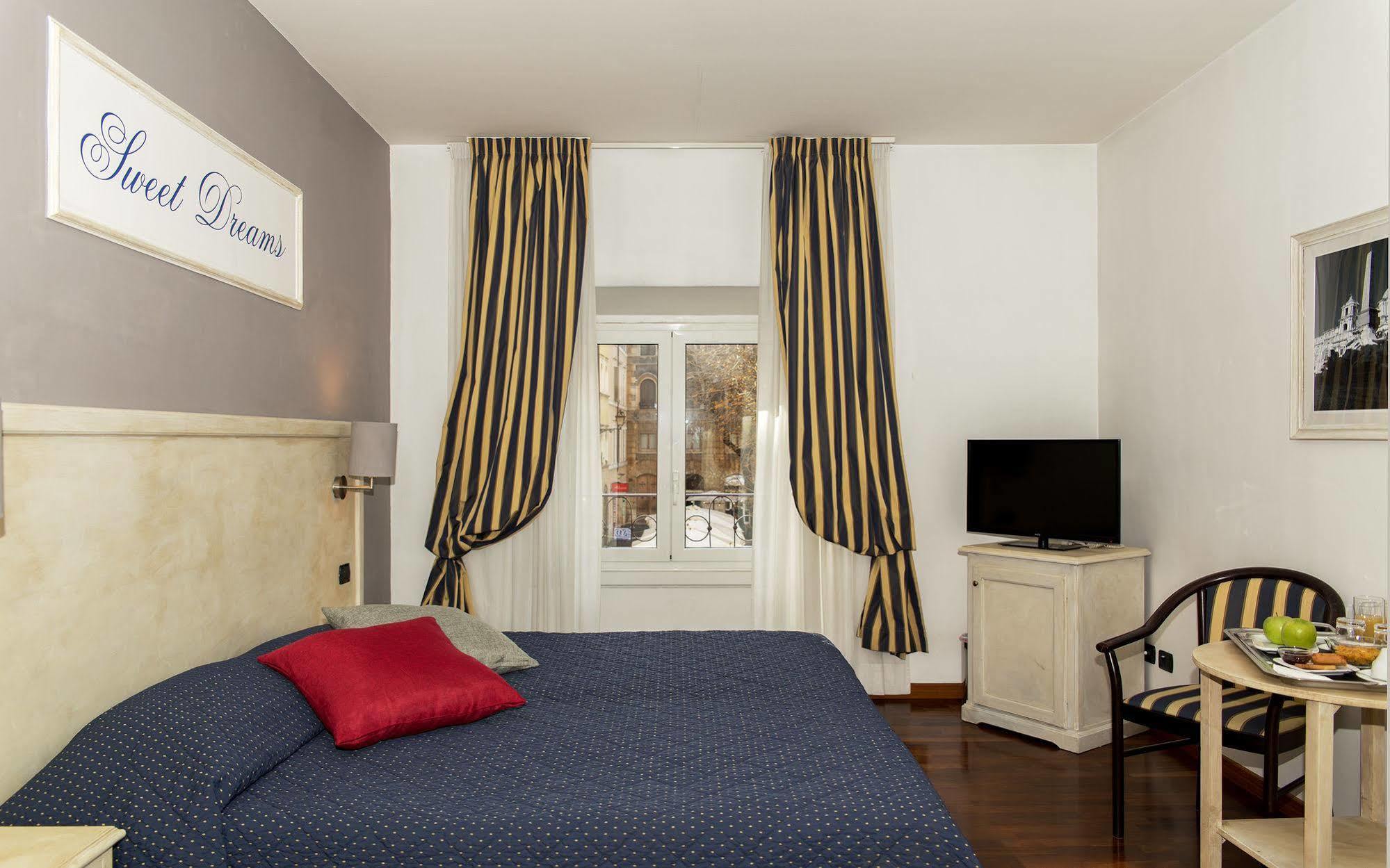 Inn Rome Rooms & Suites Ngoại thất bức ảnh
